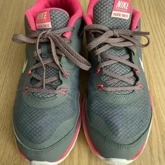 Nike Training Flex TR 5 Women's Gray/Pink 7.5 T Running Shoes - Picture 2 of 12